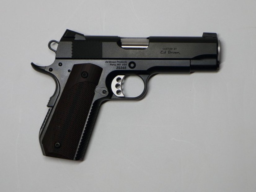 Ed Brown 1911 Kobra Carry / 9x19 / 4.25