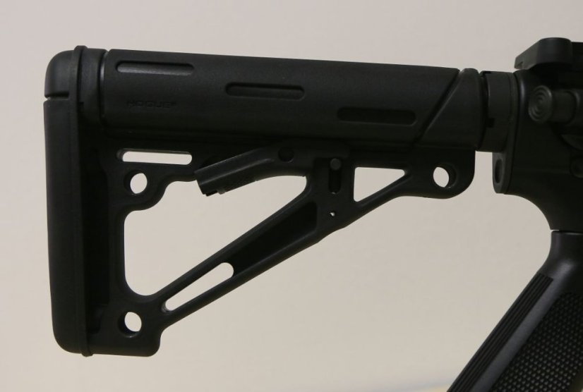JP-15 Patrol Rifle - pažba Hogue