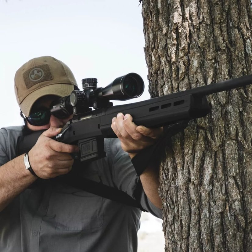 Magpul pažba Hunter American pro Ruger American Short Action - černá