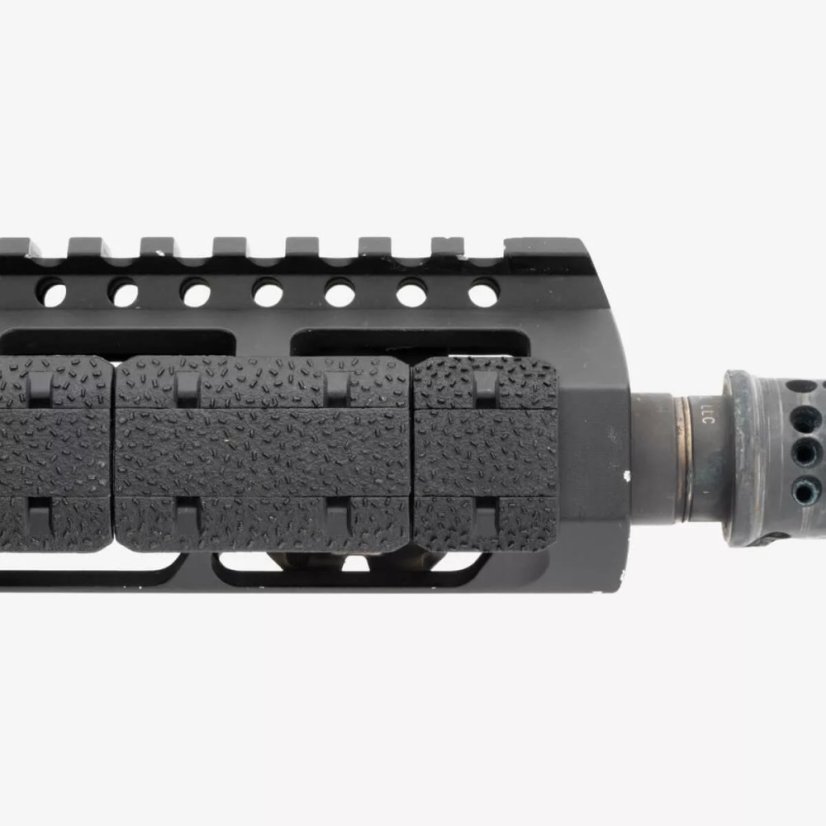 Magpul krytka M-LOK railu, typ 2, poloviční - černá