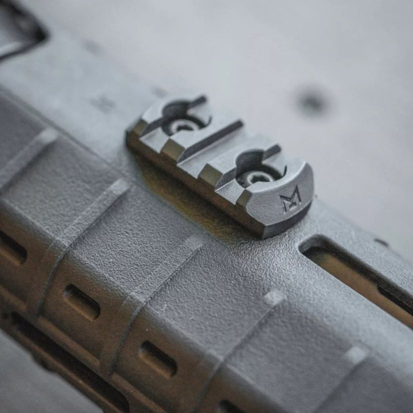 Magpul polymerová picatinny lišta na M-LOK, 3 drážky