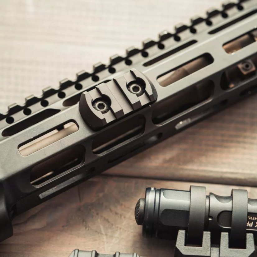 Magpul hliníková picatinny lišta na M-LOK, 3 drážky