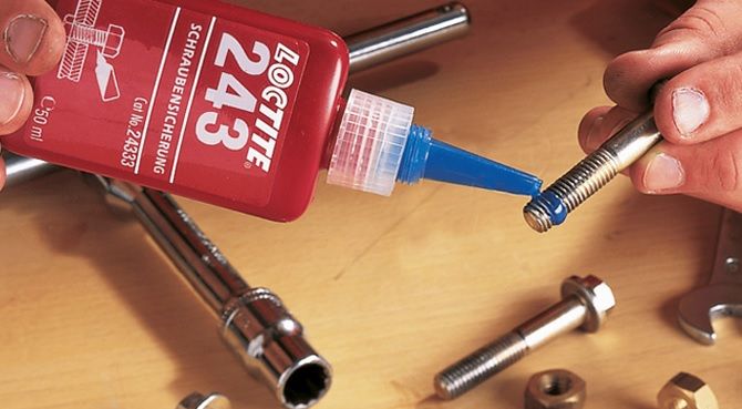 Loctite 243 Threadlocker and Sealant - 5 ml