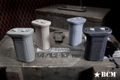 BCM GUNFIGHTER Vertical Grip Front Grip - KeyMod - Mod 3 - FDE