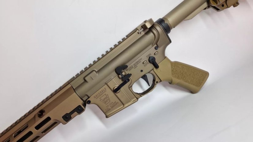 Geissele puška samonabíjecí Super Duty - .223 Rem, 16", DCC