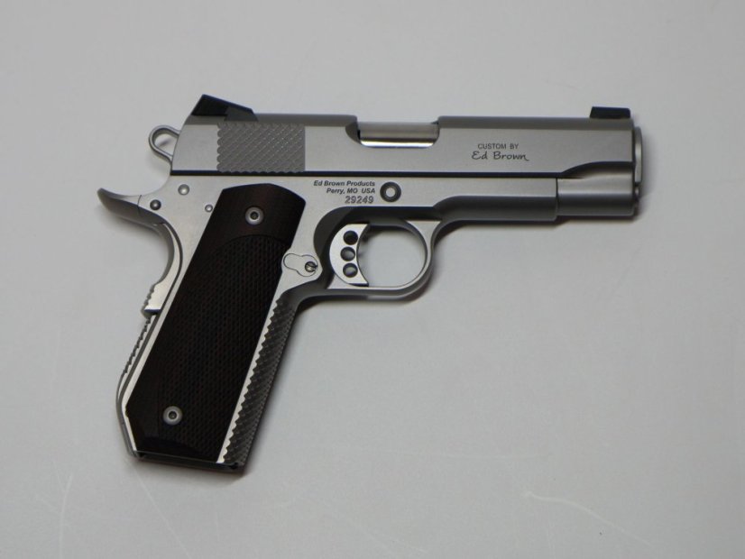 Ed Brown 1911 Kobra Carry / 9x19 / 4.25