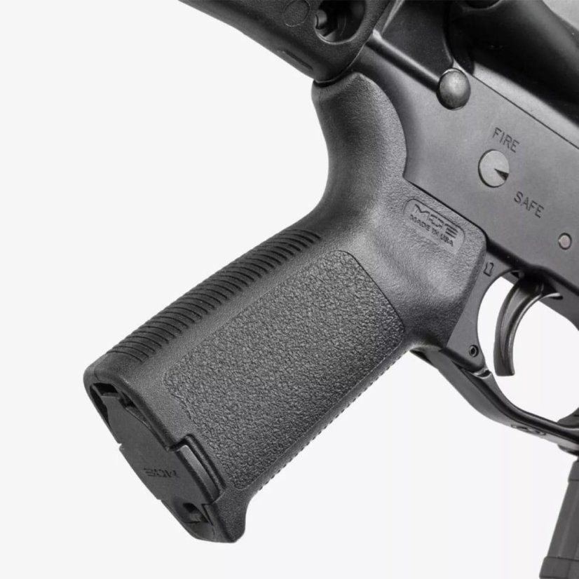 Magpul pažbička MOE pro AR-15 - černá