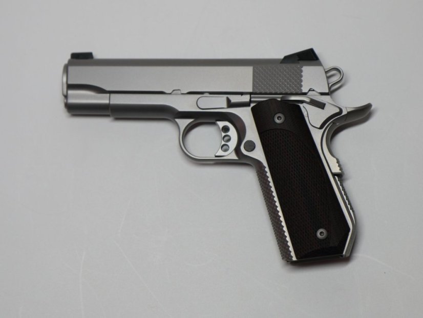 Ed Brown 1911 Kobra Carry / 9x19 / 4.25