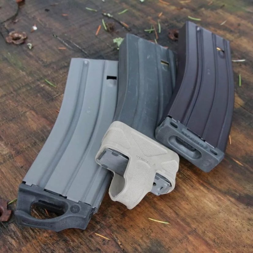 Magpul L-Plate base pad for USGI 5.56x45 magazines (3-pack) - black