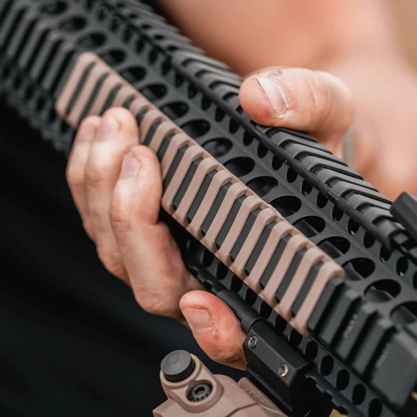 Magpul krytka picatinny railu "žebřík" - FDE