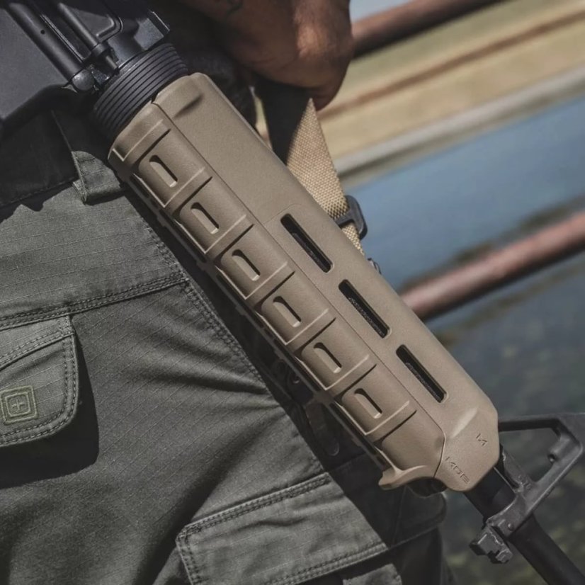 Magpul MOE M-LOK předpažbí na AR15/M4 (mid) - FDE