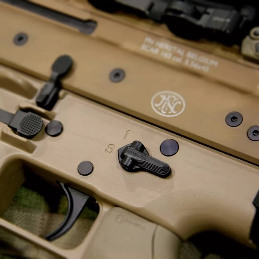 Magpul Fire Control Selector Set for FN SCAR Mk16/16s - Black