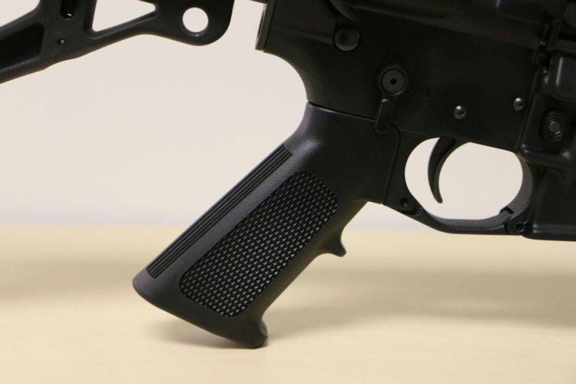 JP-15 Patrol Rifle - standardní pistolovka