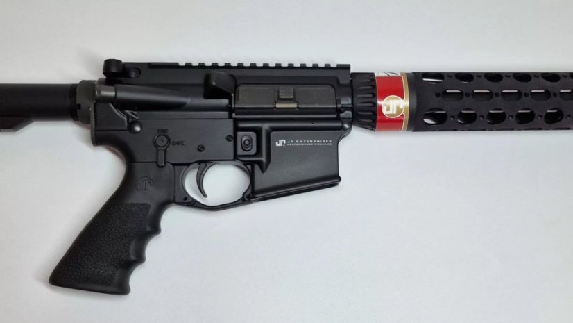JP Enterprises puška samonabíjecí JP-15 Essentials Carbine Rifle - 223 REM