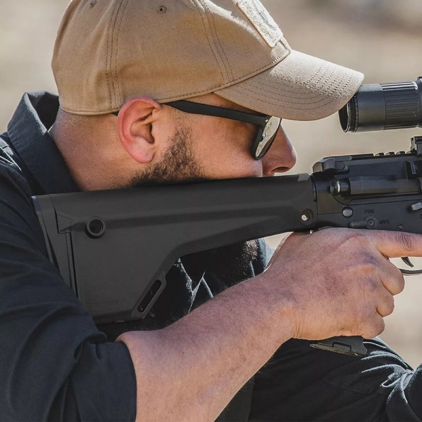 Magpul MOE pažba pro AR-15/M16 (rifle) - černá