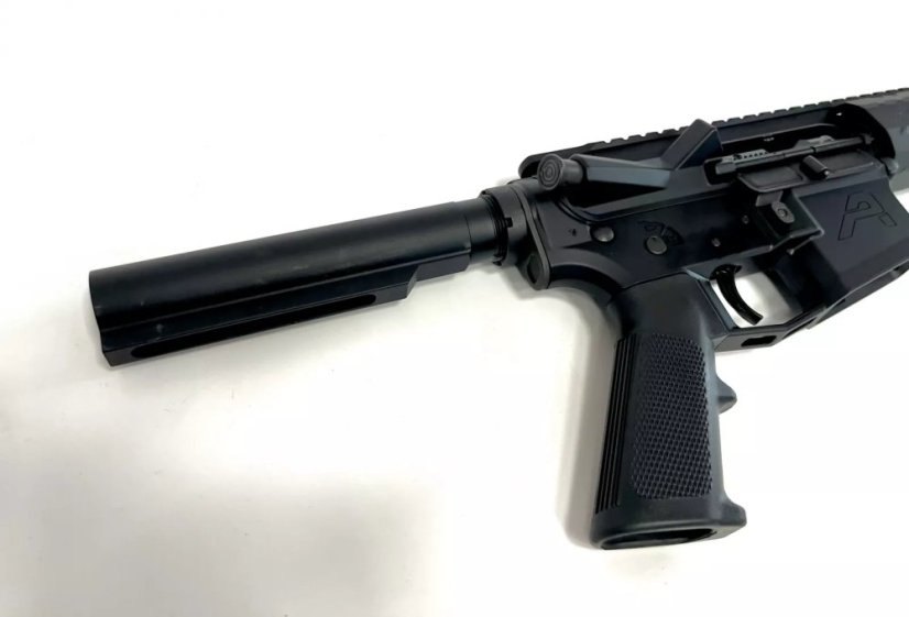 Aero Precision puška M4E1-E - .223, 10,5