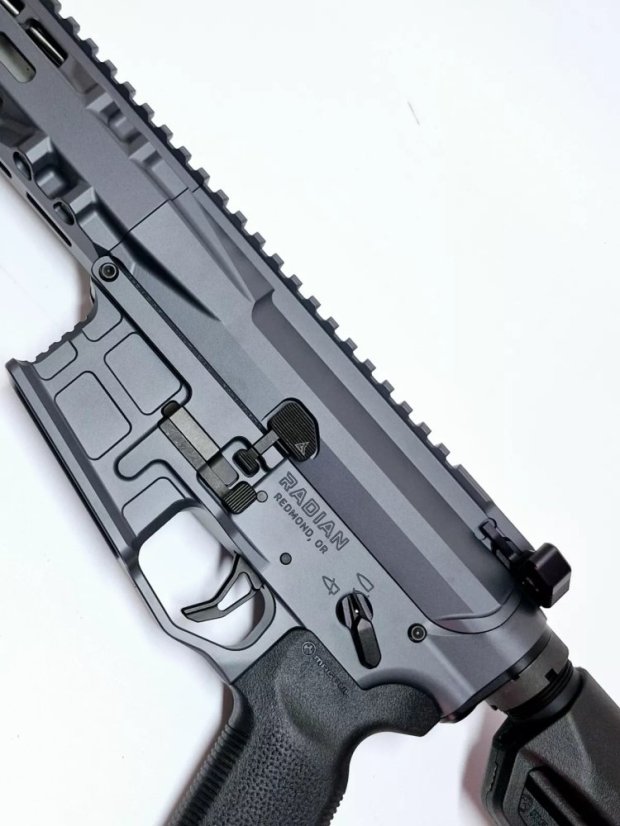 Radian pistole samonabíjecí Model 1 - 9", .300 AAC Blackout, šedá