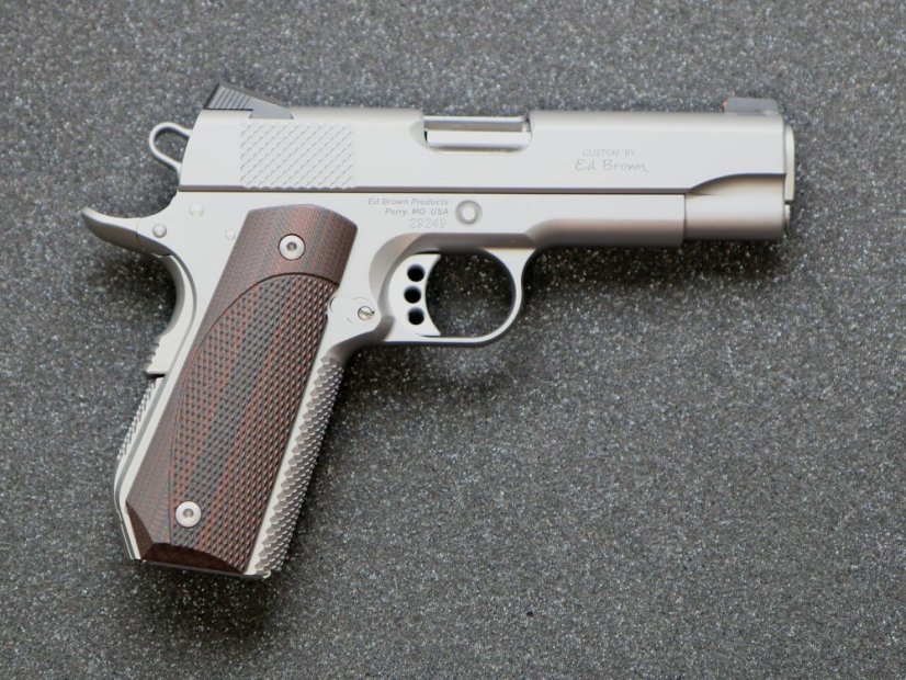 Ed Brown 1911 Kobra Carry / 9x19 / 4.25